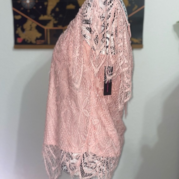 No Boundaries💕Pink Lace Top - Picture 2 of 5